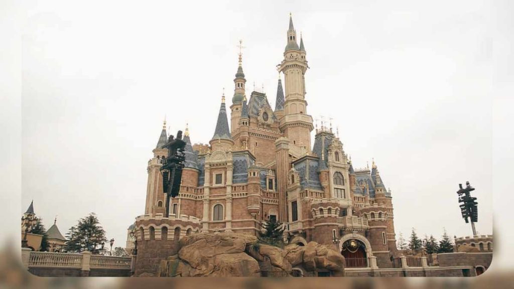 How Much Does It Cost to Stay in Disney Castle